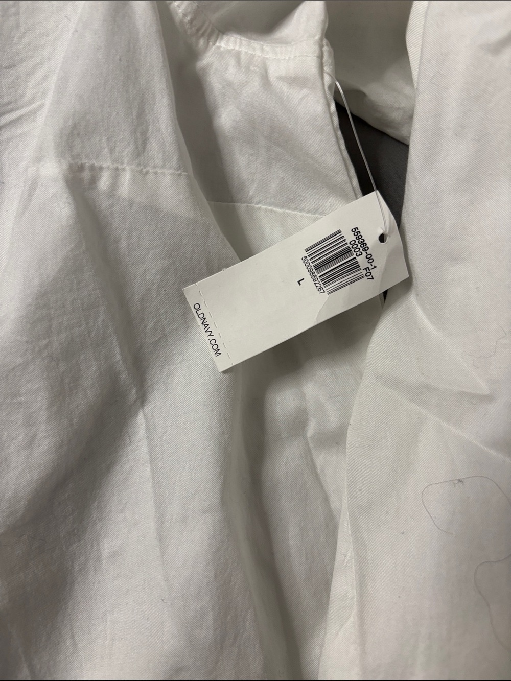 Old Navy Women’s White Button-Front Dress Shirt - Picture 3 of 4